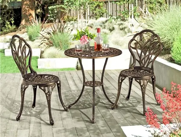 Ideal for tight budgets - Yaheetech Bistro Set 3 Piece, Garden Table and Chairs, Bronze Cast Aluminum